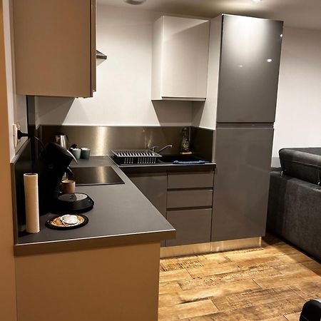 Apparthotel Поатие Екстериор снимка