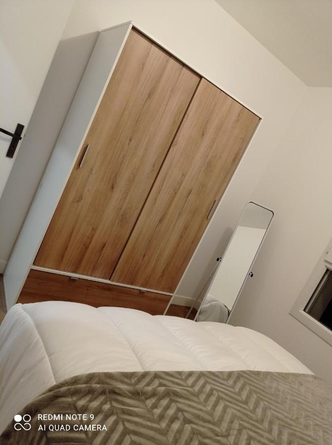 Apparthotel Поатие Екстериор снимка