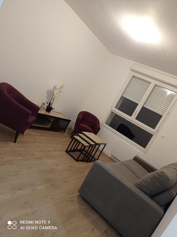 Apparthotel Поатие Екстериор снимка