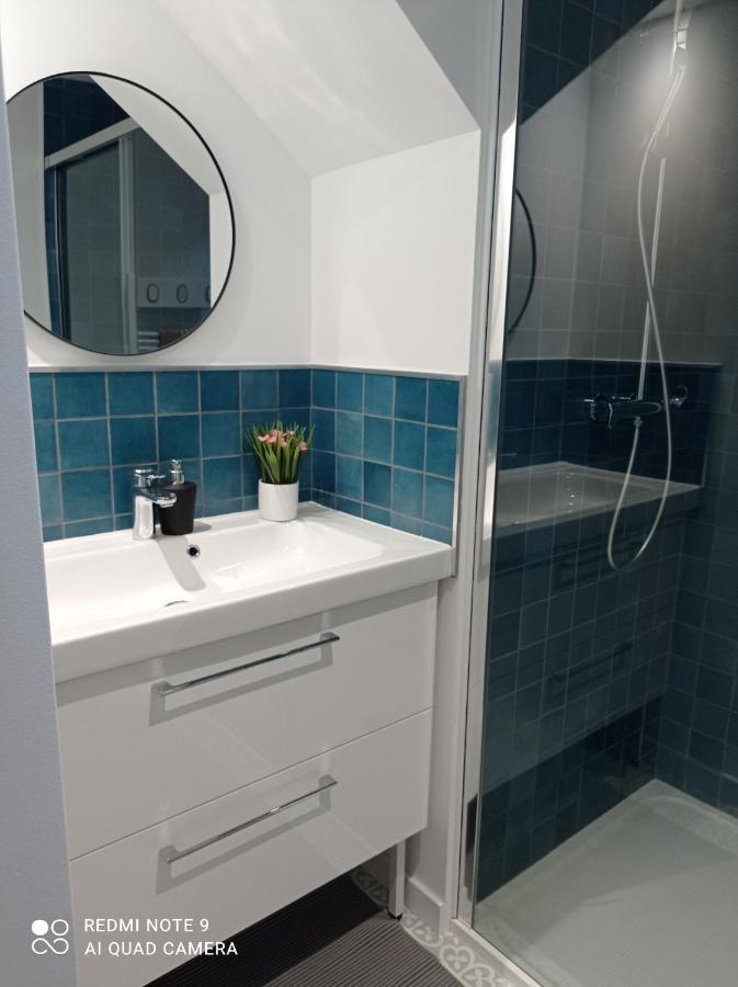 Apparthotel Поатие Екстериор снимка